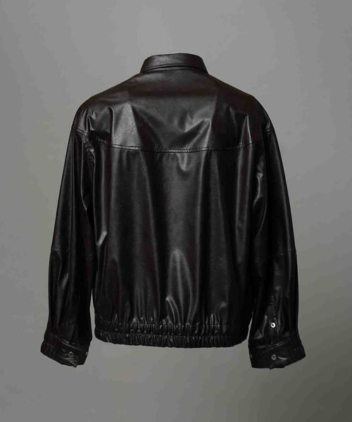 MAISON SPECIAL(メゾンスペシャル)の「《UNISEX》Curve Switching A Light Eco Leather Shirt/カーブスウィッチングAライトエコレザーシャツ【MAISON SPECIAL/メゾンスペシャル】■セットアップ対応■(シャツ/ブラウス・メンズ・ブラック/ブラウン・0/1/2)」の12枚目の写真