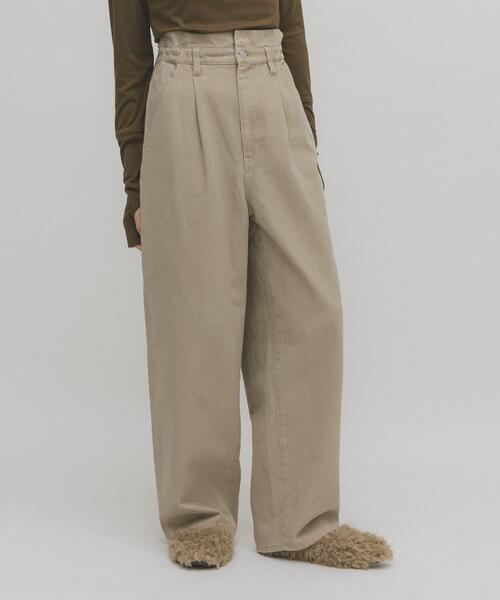 KBF（ケイビーエフ）の「フリルウエストツイルパンツ（その他パンツ・レディース・ベージュ/グレー/ブラウン・ONE）」の5枚目の写真