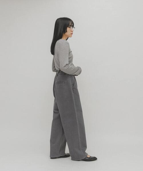 KBF（ケイビーエフ）の「フリルウエストツイルパンツ（その他パンツ・レディース・ベージュ/グレー/ブラウン・ONE）」の17枚目の写真