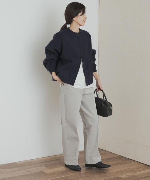 URBAN RESEARCH DOORS(アーバンリサーチドアーズ)の「『UR TECH』コーデュロイトラウザーパンツ(その他パンツ・レディース・ベージュ系その他/ライトグレー・SMALL/MEDIUM)」の11枚目の写真