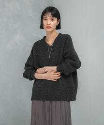 URBAN RESEARCH ROSSO WOMEN | 『WEB限定』Vネックカーブスリーブニット(ニット/セーター)