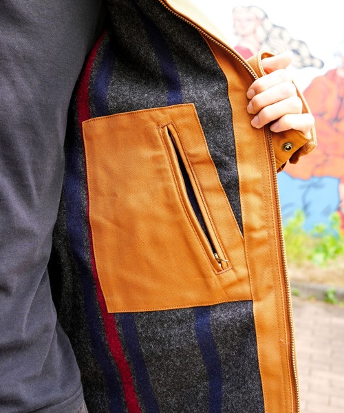 Carhartt（カーハート）の「【Carhartt/カーハート】ダックデトロイトジャケット J001 103828（カバーオール・メンズ・ブラウン/ブラック・MEDIUM/X-LARGE/LARGE）」の11枚目の写真