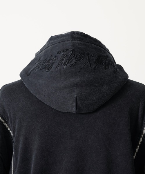 TRAVAS TOKYO（トラバス トウキョウ）の「『TRAVAS TOKYO/トラバス トーキョー』GEDRAJI x TRAVAS TOKYO イラストプリントZIPパーカー（パーカー・レディース・ブラック/ライトベージュ・FREE）」の6枚目の写真