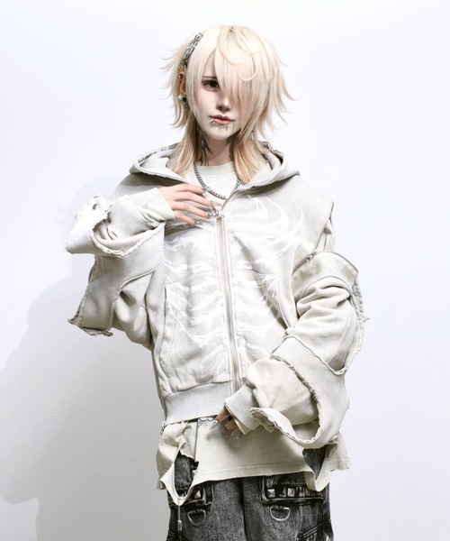 TRAVAS TOKYO（トラバス トウキョウ）の「『TRAVAS TOKYO/トラバス トーキョー』GEDRAJI x TRAVAS TOKYO イラストプリントZIPパーカー（パーカー・レディース・ブラック/ライトベージュ・FREE）」の20枚目の写真