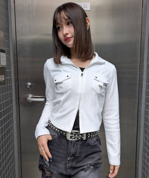 .KOM(ドットコム)の「A'GEM/9 × .kom 『.KOM/ドットケーオーエム』Front Pocket Cropped Zip Top/Y2Kフロントポケットクロップドジップトップ(その他トップス・レディース・グレー/アイボリー/ブラック・FREE)」の3枚目の写真
