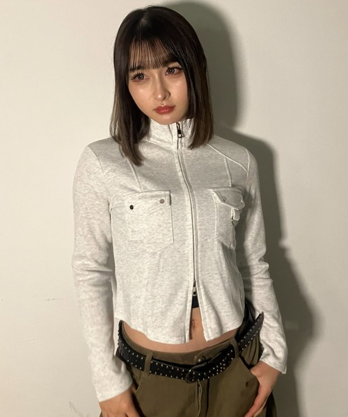 .KOM(ドットコム)の「A'GEM/9 × .kom 『.KOM/ドットケーオーエム』Front Pocket Cropped Zip Top/Y2Kフロントポケットクロップドジップトップ(その他トップス・レディース・グレー/アイボリー/ブラック・FREE)」の21枚目の写真