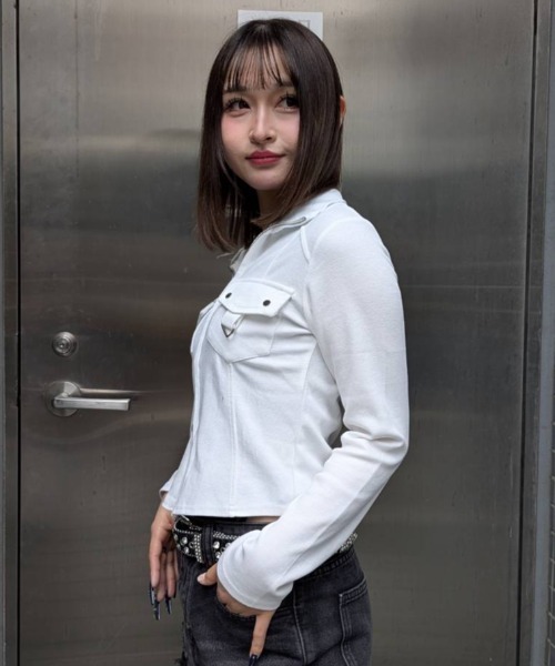 .KOM(ドットコム)の「A'GEM/9 × .kom 『.KOM/ドットケーオーエム』Front Pocket Cropped Zip Top/Y2Kフロントポケットクロップドジップトップ(その他トップス・レディース・グレー/アイボリー/ブラック・FREE)」の12枚目の写真