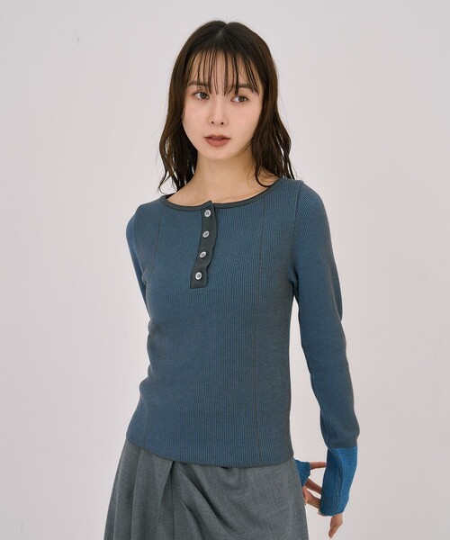 UNITED TOKYO（ユナイテッドトウキョウ）の「Wカラーレイヤーニット｜ウォッシャブル/オフィスカジュアル/細見え/春服（ニット/セーター・レディース・ブラック/イエロー/ライトブルーグレー・FREE）」の9枚目の写真