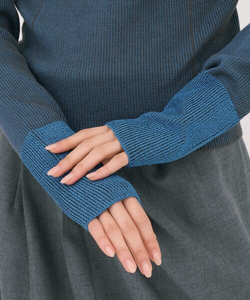 UNITED TOKYO（ユナイテッドトウキョウ）の「Wカラーレイヤーニット｜ウォッシャブル/オフィスカジュアル/細見え/春服（ニット/セーター・レディース・ブラック/イエロー/ライトブルーグレー・FREE）」の15枚目の写真