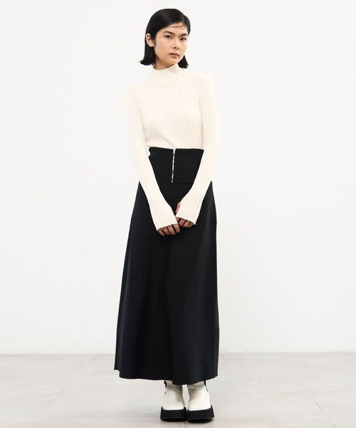 STUDIOUS（ステュディオス）の「【STUDIOUS/ステュディオス】Silk Viscorse Wide Rib KT/シルクビスコースワイドリブニット（ニット/セーター・レディース・ブラウン/ブラック/オフホワイト・FREE）」の8枚目の写真