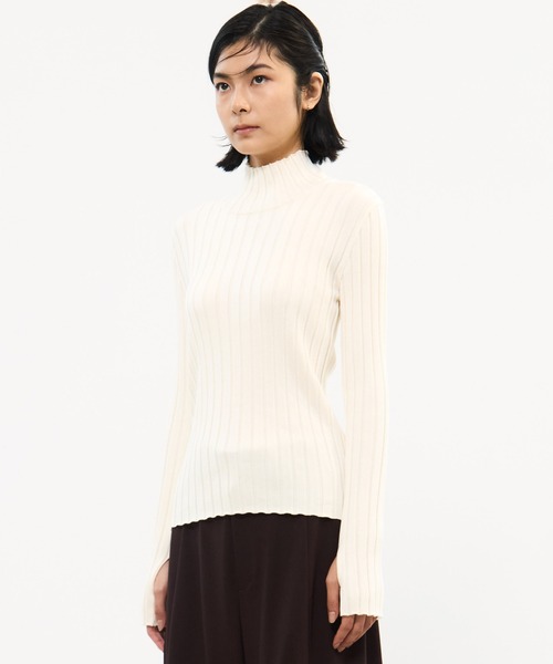 STUDIOUS（ステュディオス）の「【STUDIOUS/ステュディオス】Silk Viscorse Wide Rib KT/シルクビスコースワイドリブニット（ニット/セーター・レディース・ブラウン/ブラック/オフホワイト・FREE）」の16枚目の写真