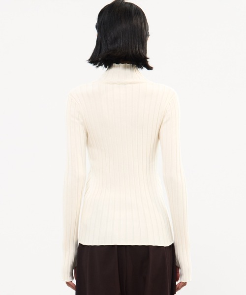 STUDIOUS（ステュディオス）の「【STUDIOUS/ステュディオス】Silk Viscorse Wide Rib KT/シルクビスコースワイドリブニット（ニット/セーター・レディース・ブラウン/ブラック/オフホワイト・FREE）」の18枚目の写真