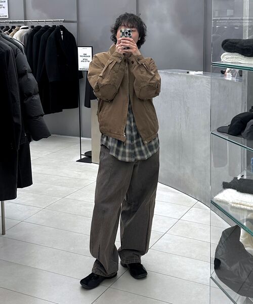 INSILENCE(インサイロンス)の「ワイドバギーデニムパンツ BLACK(デニムパンツ・レディース・その他・SMALL/MEDIUM)」の17枚目の写真