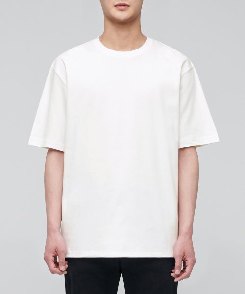 MUSINSA STANDARD（ムシンサスタンダード）の「リラックスフィットクルーネックストリングTシャツ[クリーム]（Tシャツ/カットソー・メンズ・その他・SMALL/MEDIUM）」の2枚目の写真