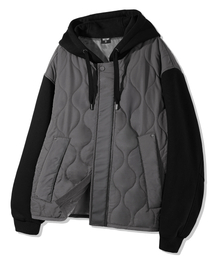 TRILLION（トリリオン）の「SWEAT MIX HOODED VERSITY QUILTED JACKET (CHARCOAL)（MA-1）」