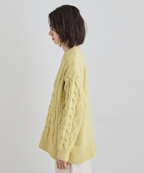 THE SHOP TK （ザ ショップ ティーケー ）の「【洗える】冬のコーデを盛り上げる マットモール ケーブルニット（ニット/セーター・レディース・アイボリー/イエロー系その他/スミクロ・12/13）」の17枚目の写真