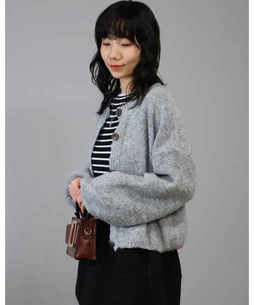 Doumoi（ドゥモエ）の「ドロップショルダーニットカーディガン（カーディガン/ボレロ・レディース・イエロー/グレー/グリーン・FREE）」の12枚目の写真