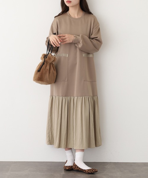 Anna Nicola(アンナニコラ)の「Anna Nicola ライトダンボールティアードワンピース(ワンピース・レディース・ブラック/チャコールグレー/モカ・38)」の12枚目の写真