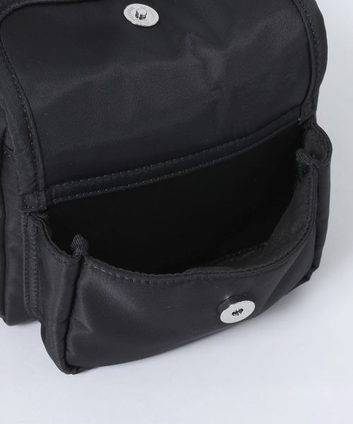 JEANASIS（ジーナシス）の「ナイロンポケットボストン/637897（ボストンバッグ・レディース・ブラック/カーキ・FREE）」の11枚目の写真
