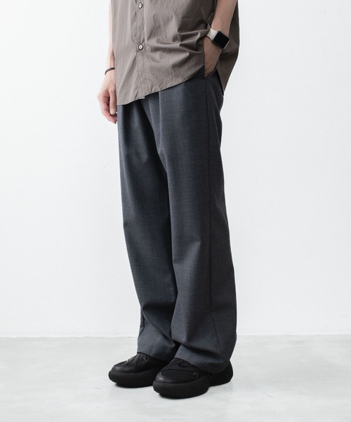 VEIN (ヴェイン)の「3/60 ハイツイスト ウールトロ イージートラウザーズ / 3/60 HIGH TWIST WOOL TRO EASY TROUSERS(スラックス・メンズ・グレー/ブラック・1/3/2/4)」の6枚目の写真