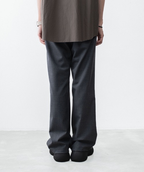VEIN (ヴェイン)の「3/60 ハイツイスト ウールトロ イージートラウザーズ / 3/60 HIGH TWIST WOOL TRO EASY TROUSERS(スラックス・メンズ・グレー/ブラック・1/3/2/4)」の8枚目の写真