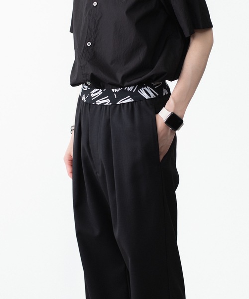 VEIN (ヴェイン)の「3/60 ハイツイスト ウールトロ イージートラウザーズ / 3/60 HIGH TWIST WOOL TRO EASY TROUSERS(スラックス・メンズ・グレー/ブラック・1/3/2/4)」の21枚目の写真