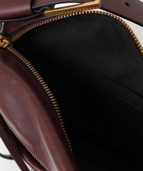 ALLSAINTS(オールセインツ)の「ALLSAINTS NOEMIE CROSSBODY(ショルダーバッグ・レディース・レッド系その他・FREE)」の10枚目の写真