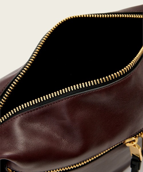 ALLSAINTS(オールセインツ)の「ALLSAINTS NOEMIE CROSSBODY(ショルダーバッグ・レディース・レッド系その他・FREE)」の3枚目の写真
