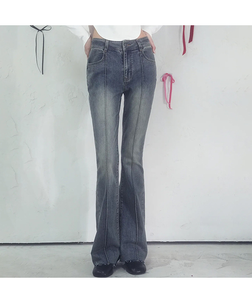 Vivacious(ビバシャス)の「Sculpted Bootscut Pants BLUE(デニムパンツ・レディース・ブルー・LARGE/SMALL/MEDIUM)」の1枚目の写真