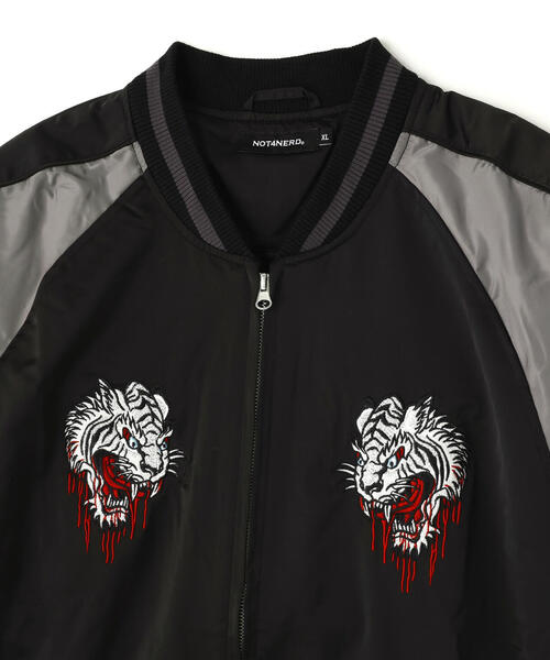 NOT4NERD(ノットフォーナード)の「NOT4NERD/ノットフォーナード/Tiger Satin Blouson Jacket(スカジャン・メンズ・ブラック/ネイビー・XL/M/L)」の12枚目の写真