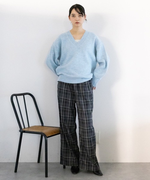 RAGEBLUE（レイジブルー）の「メランジVニットプルオーバー（ニット/セーター・レディース・グレー/ブルー/ブラック/グリーン/ピンク・FREE）」の8枚目の写真