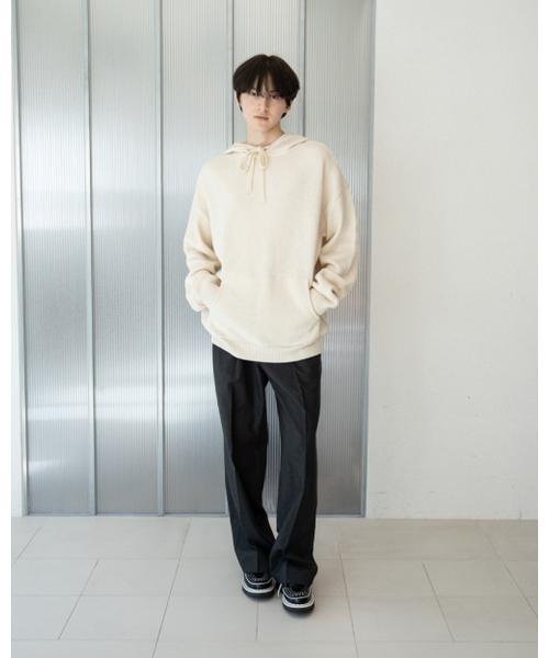 ASTLAY(アストレイ)の「Lambswool Hood Sweater (Cream/Navy)(パーカー・メンズ・その他・3/2)」の4枚目の写真