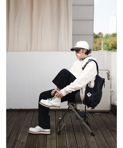 ASTLAY(アストレイ)の「Lambswool Hood Sweater (Cream/Navy)(パーカー・メンズ・その他・3/2)」の10枚目の写真