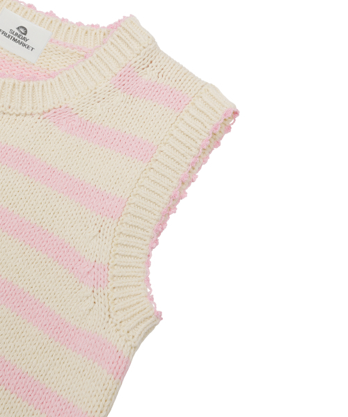 SUNDAY FRUIT MARKET（サンデーフルーツマーケット）の「W) CANDY CROPPED VEST CREAM（ベスト・レディース・その他・SMALL/MEDIUM）」の4枚目の写真