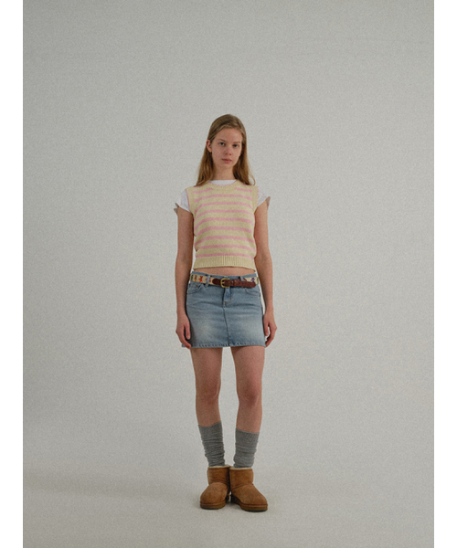SUNDAY FRUIT MARKET（サンデーフルーツマーケット）の「W) CANDY CROPPED VEST CREAM（ベスト・レディース・その他・SMALL/MEDIUM）」の9枚目の写真