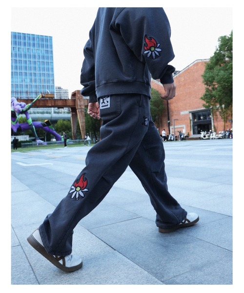 AAPE BY A BATHING APE(エーエイプバイアベイシングエイプ)の「AAPE X ERASED CREW NECK(スウェット・メンズ・ライトブラック・X-LARGE/LARGE/MEDIUM/SMALL)」の5枚目の写真