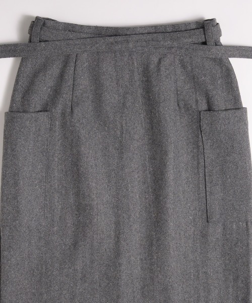 MUHET(ミュエータ)の「wool-blend tie-waist pocket skirt / ウールブレンドポケットスカート(スカート・レディース・グレー/ネイビー・LARGE/MEDIUM)」の3枚目の写真