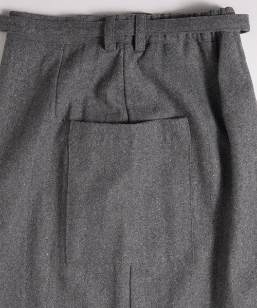 MUHET(ミュエータ)の「wool-blend tie-waist pocket skirt / ウールブレンドポケットスカート(スカート・レディース・グレー/ネイビー・LARGE/MEDIUM)」の21枚目の写真