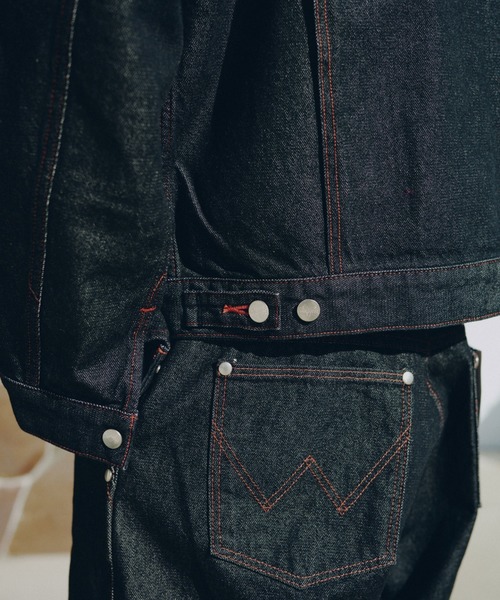 Camphor wood（カンファーウッド）の「【 Wrangler × CamphorWood 】custom 2way trucker denim jacket【124MJ×24MJZ】/ 【ラングラーコラボレーション】カスタム2WAYデニムジャケット（その他アウター・メンズ・ブラック系1・SMALL/MEDIUM/LARGE）」の14枚目の写真