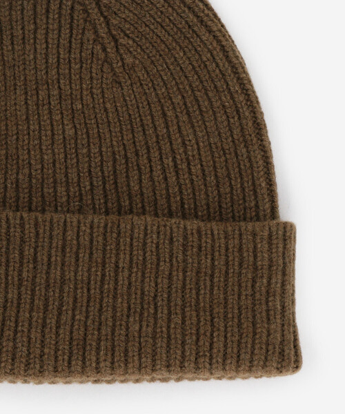 ROBERT MACKIE（ロバートマッキー）の「MACKIE | ウール リブニットビーニー UNISEX（ニットキャップ/ビーニー・レディース・グレー/キャメル/ピンク/レッド/ベージュ/グリーン系その他/パープル/イエロー系その他/ブラック/オフホワイト/ブルー・F）」の14枚目の写真