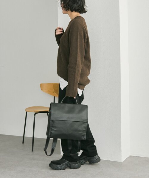 本革/A4サイズ対応》レザーフラップリュック（バックパック/リュック