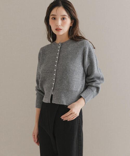 URBAN RESEARCH ROSSO WOMEN(アーバンリサーチ ロッソ)の「『WEB限定』ボタンデザインニットプルオーバー(カーディガン/ボレロ・レディース・グレー/ホワイト/ピンク・FREE)」の17枚目の写真