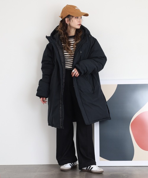 Ree&Mee(リーアンドミー)の「Ree&Mee 撥水加工 防風フィルム加工 中綿 サイドスリット釦付き モンスターコート アウター ベンチコート(ダウンジャケット/コート・メンズ・ブラック/ネイビー・M/LL/L)」の7枚目の写真