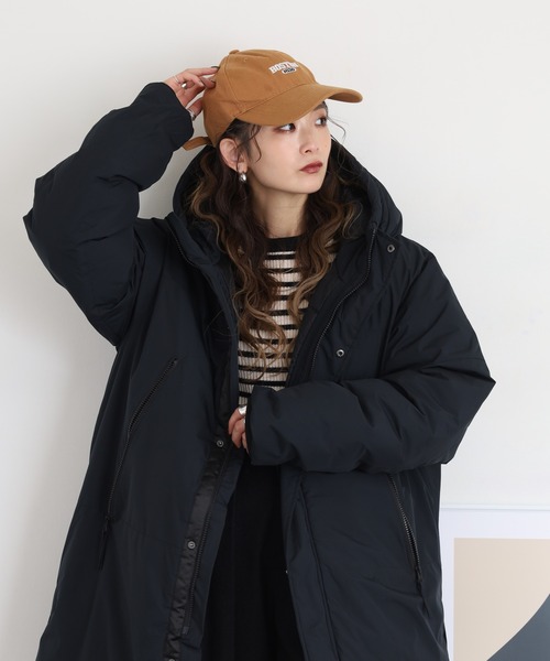 Ree&Mee(リーアンドミー)の「Ree&Mee 撥水加工 防風フィルム加工 中綿 サイドスリット釦付き モンスターコート アウター ベンチコート(ダウンジャケット/コート・メンズ・ブラック/ネイビー・M/LL/L)」の3枚目の写真