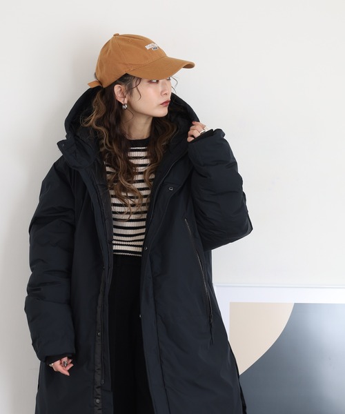 Ree&Mee(リーアンドミー)の「Ree&Mee 撥水加工 防風フィルム加工 中綿 サイドスリット釦付き モンスターコート アウター ベンチコート(ダウンジャケット/コート・メンズ・ブラック/ネイビー・M/LL/L)」の4枚目の写真