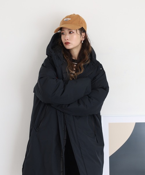 Ree&Mee(リーアンドミー)の「Ree&Mee 撥水加工 防風フィルム加工 中綿 サイドスリット釦付き モンスターコート アウター ベンチコート(ダウンジャケット/コート・メンズ・ブラック/ネイビー・M/LL/L)」の5枚目の写真