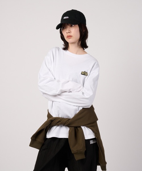 FIRST DOWN(ファーストダウン)の「グラフィック ロングスリーブ ティー(Tシャツ/カットソー・メンズ・ホワイト/チャコールグレー・L/M/XL)」の10枚目の写真