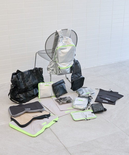 LAKOLE（ラコレ）の「メタルカラーパスポートケース / 634919（パスポートケース・レディース・その他1/ブラック・FREE）」の20枚目の写真