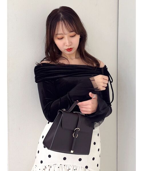 dazzlin（ダズリン）の「シアーベロアオフショルトップス（Tシャツ/カットソー・レディース・アイボリー/ブラック・FREE）」の10枚目の写真