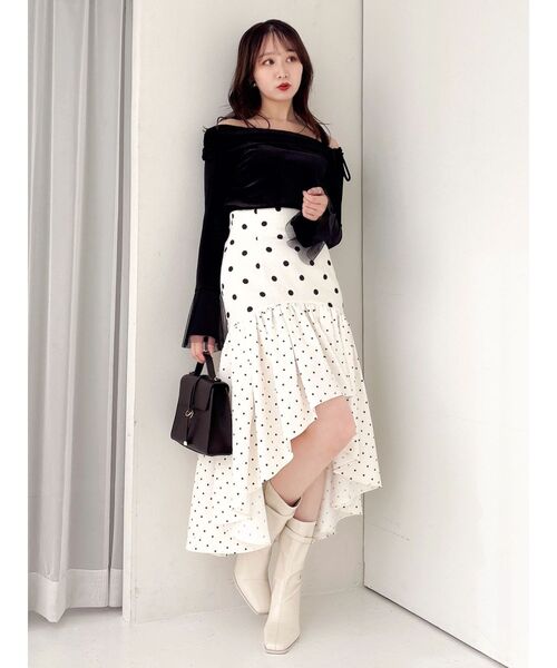 dazzlin（ダズリン）の「シアーベロアオフショルトップス（Tシャツ/カットソー・レディース・アイボリー/ブラック・FREE）」の11枚目の写真